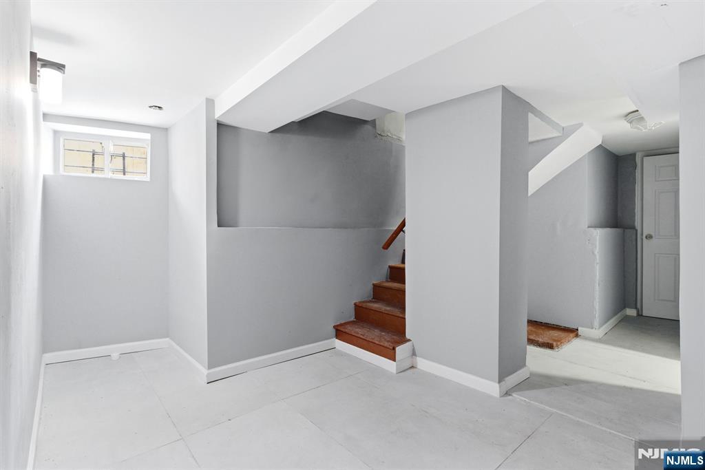 3 Winthrop Terrace