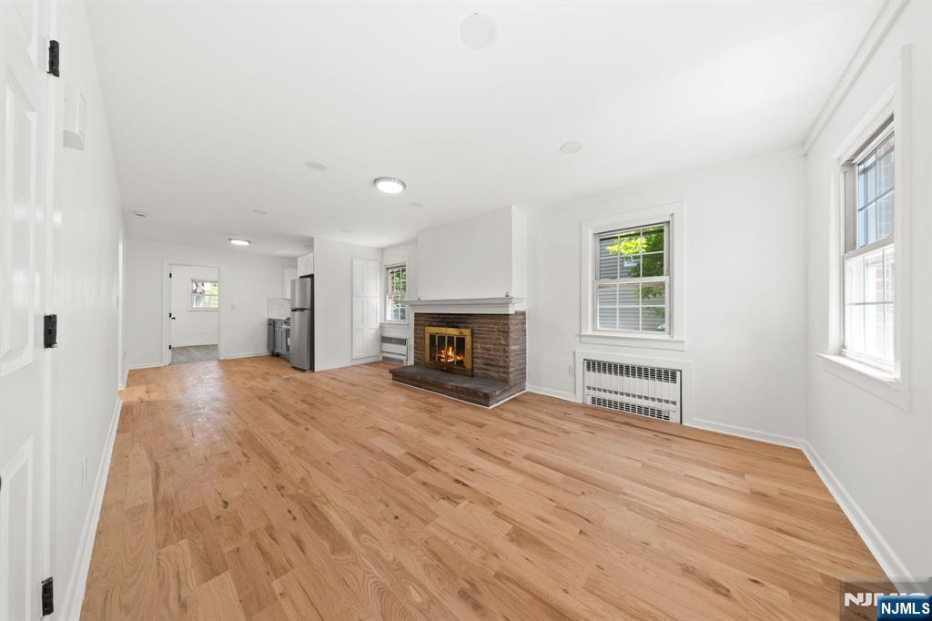 493 Beverly Road 2 - Photo 4