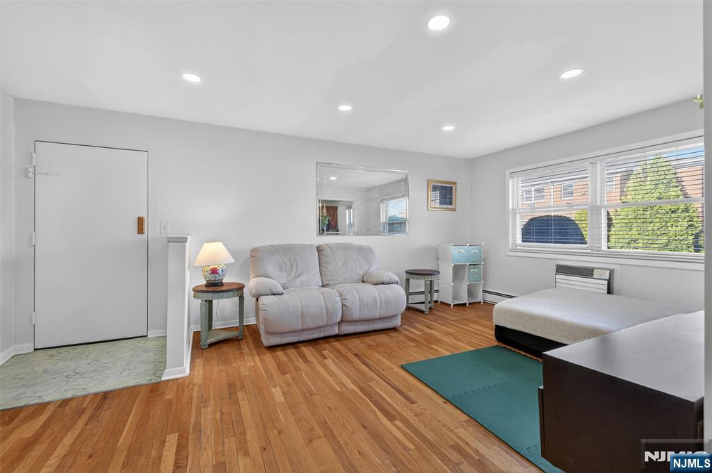 34 Knox Terrace 1A - Photo 3