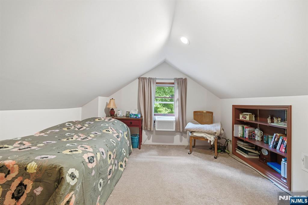 8 Ivan Road, West Milford, NJ 07480 Listing Photo  21