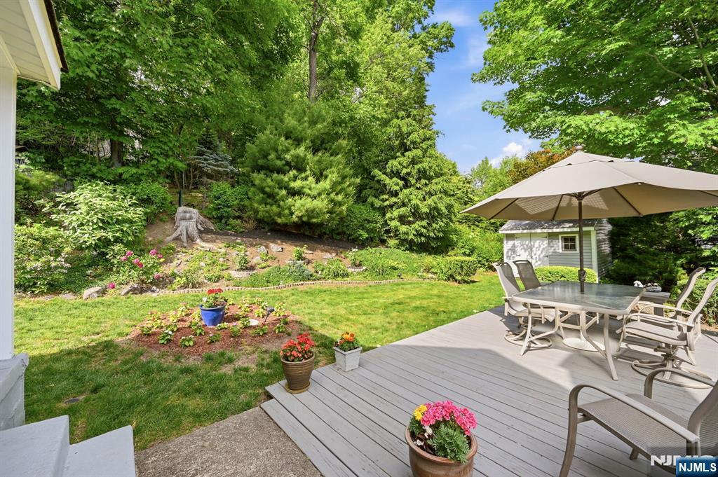 8 Ivan Road, West Milford, NJ 07480 Listing Photo  26