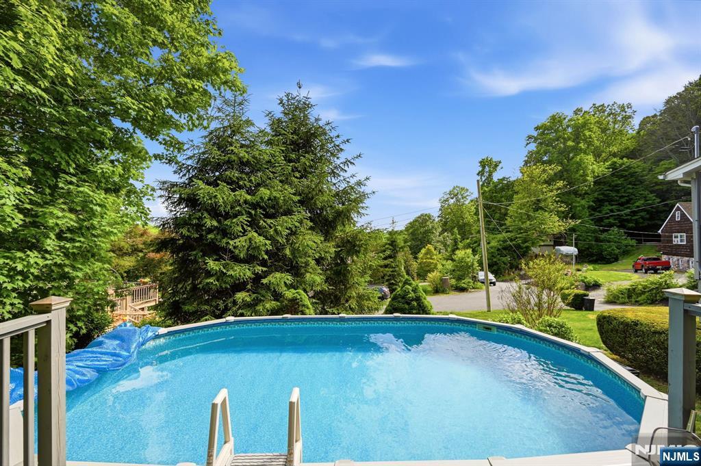 8 Ivan Road, West Milford, NJ 07480 Listing Photo  27