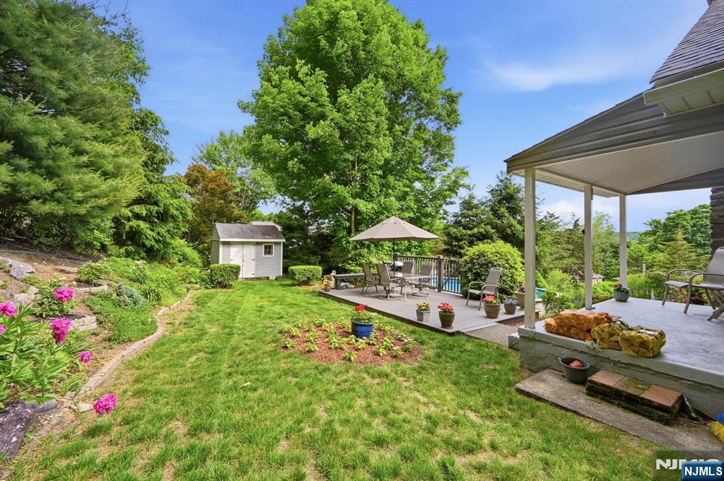 8 Ivan Road, West Milford, NJ 07480 Listing Photo  29