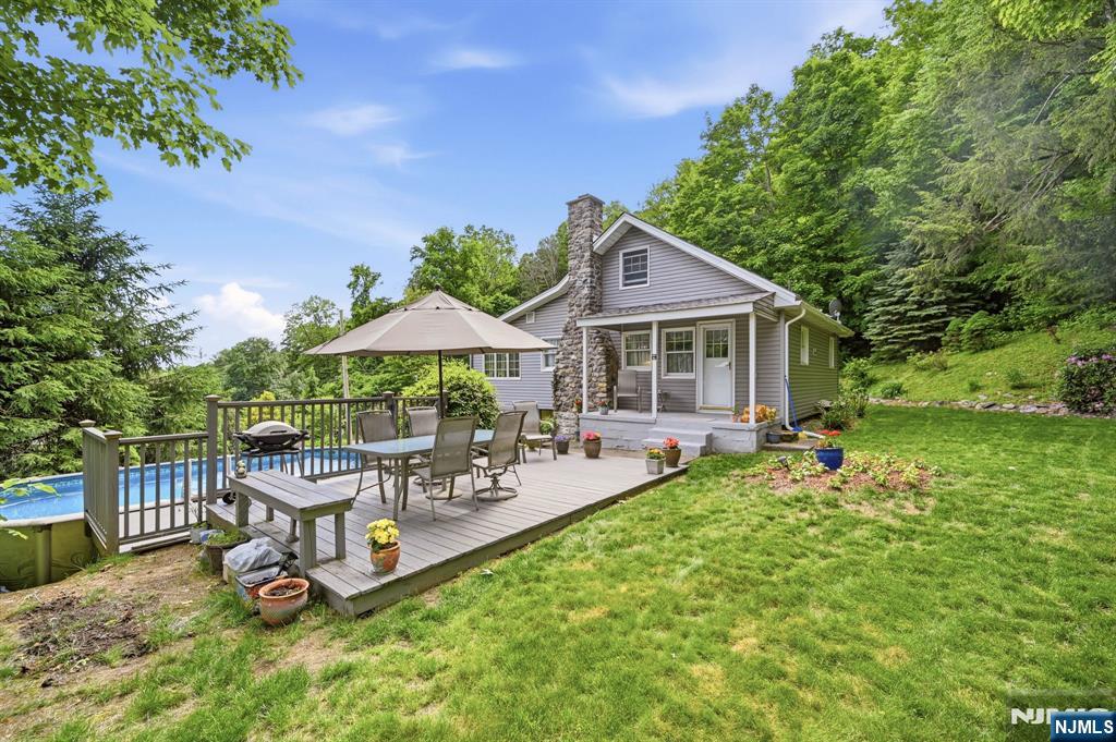 8 Ivan Road, West Milford, NJ 07480 Listing Photo  30