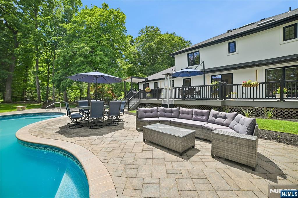 36 Ivy Place — photo 28