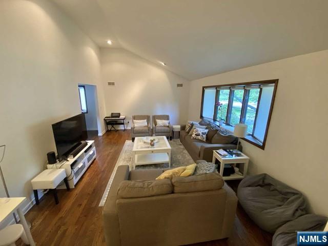 212 Delmar Avenue - Photo 3