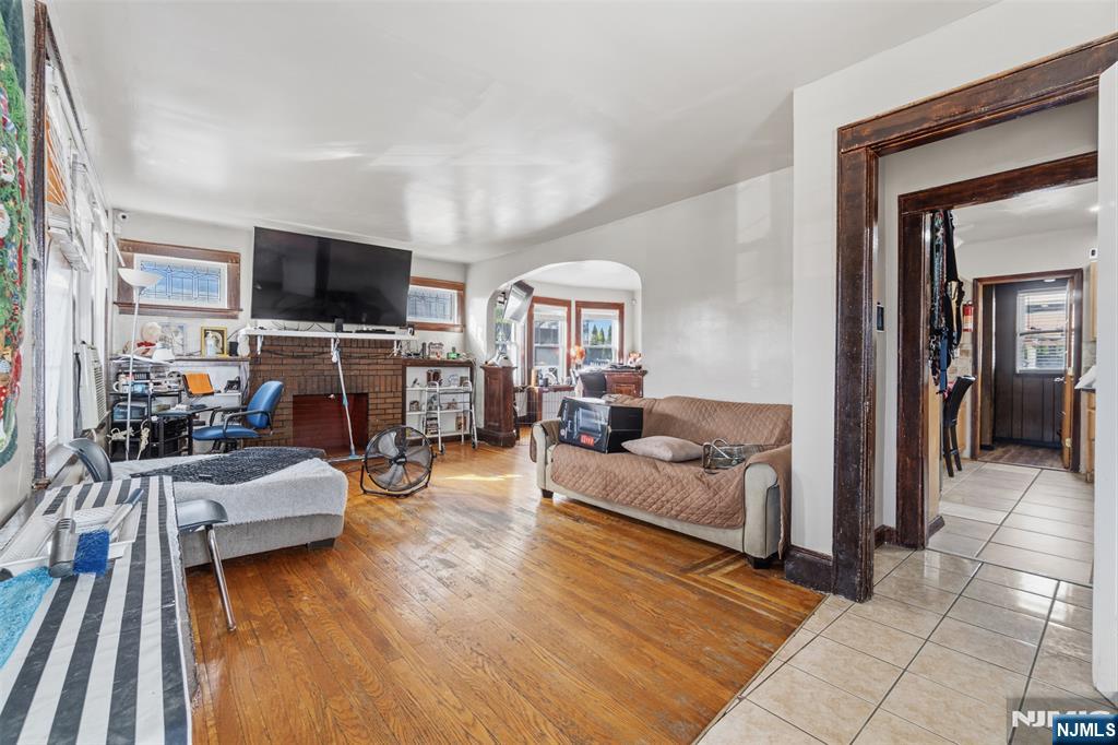 48-50 Lenox Avenue - Photo 2