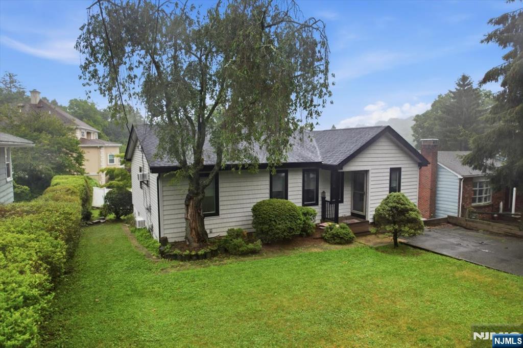 68 Seminole Avenue - Photo 2