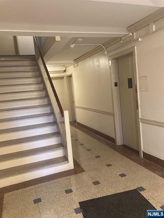 Elevator