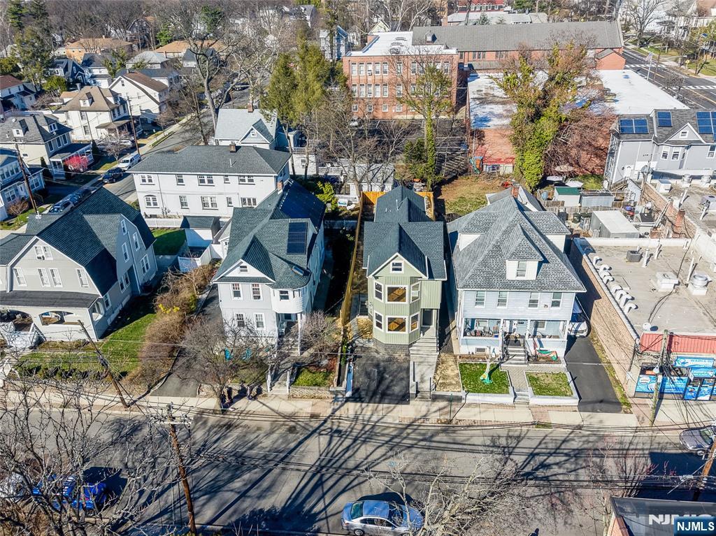 249 Hillside - Photo 2