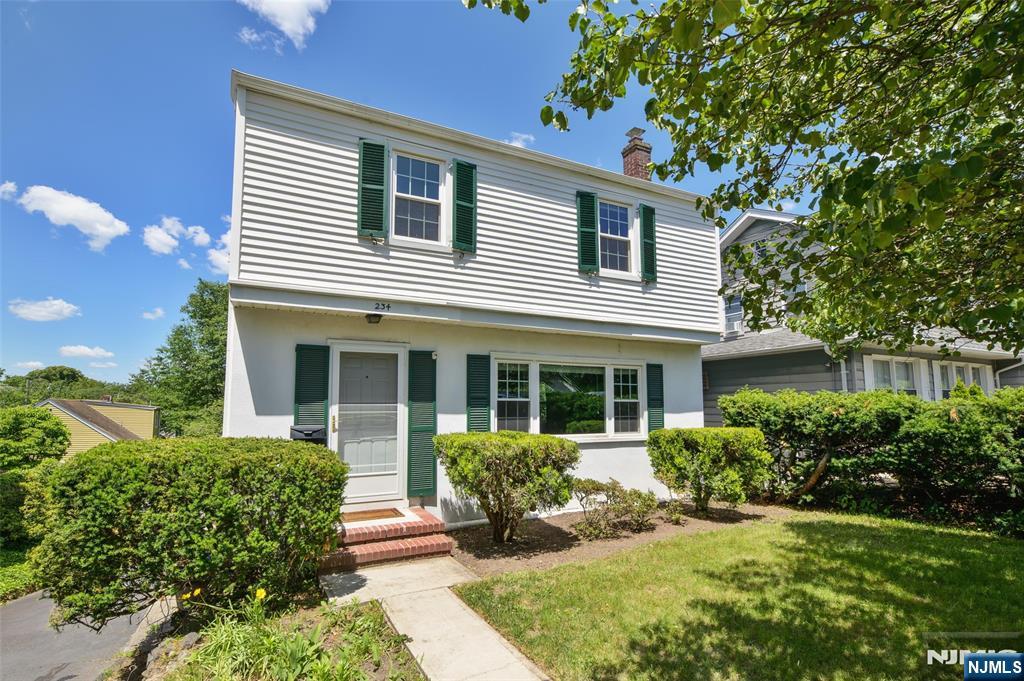 234 Ridgefield Ave, Bogota, NJ 07603