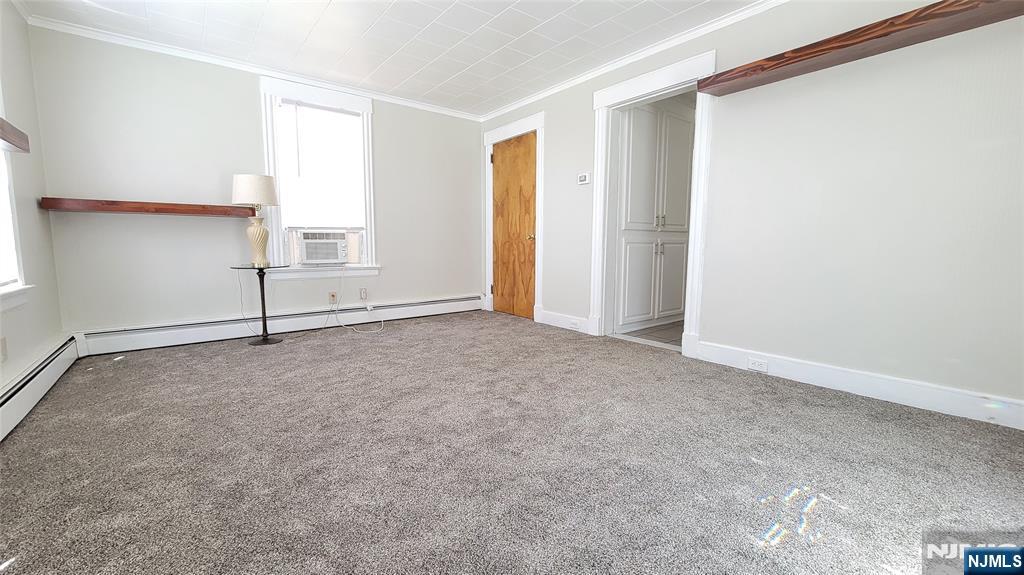 609 Chase Avenue - Photo 3