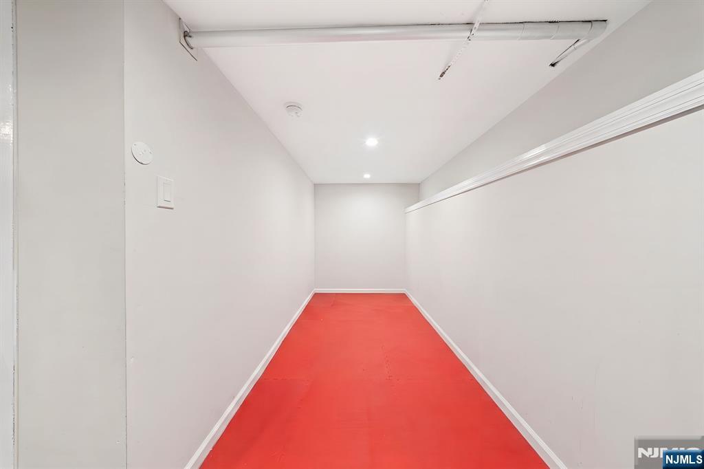 566 2nd Street — photo 35