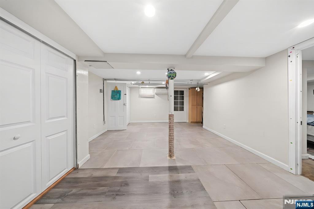 566 2nd Street — photo 36