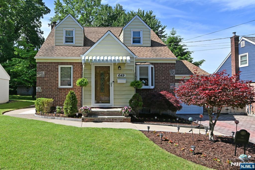 649 Taco Avenue - Photo 1
