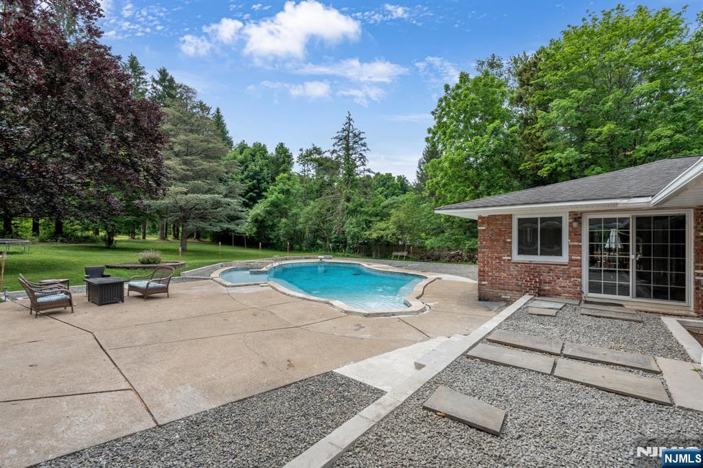 Homes for sale in Roxbury Township, NJ | 20 Conkling Rd, Roxbury Township, NJ 07836 | MLS# 26020320