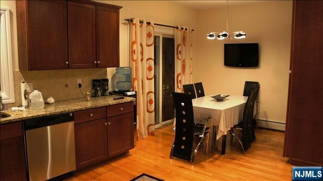 376 Aurora Avenue - Photo 4