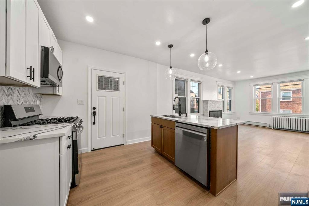 170 Cedar Street Fl 1 - Photo 1