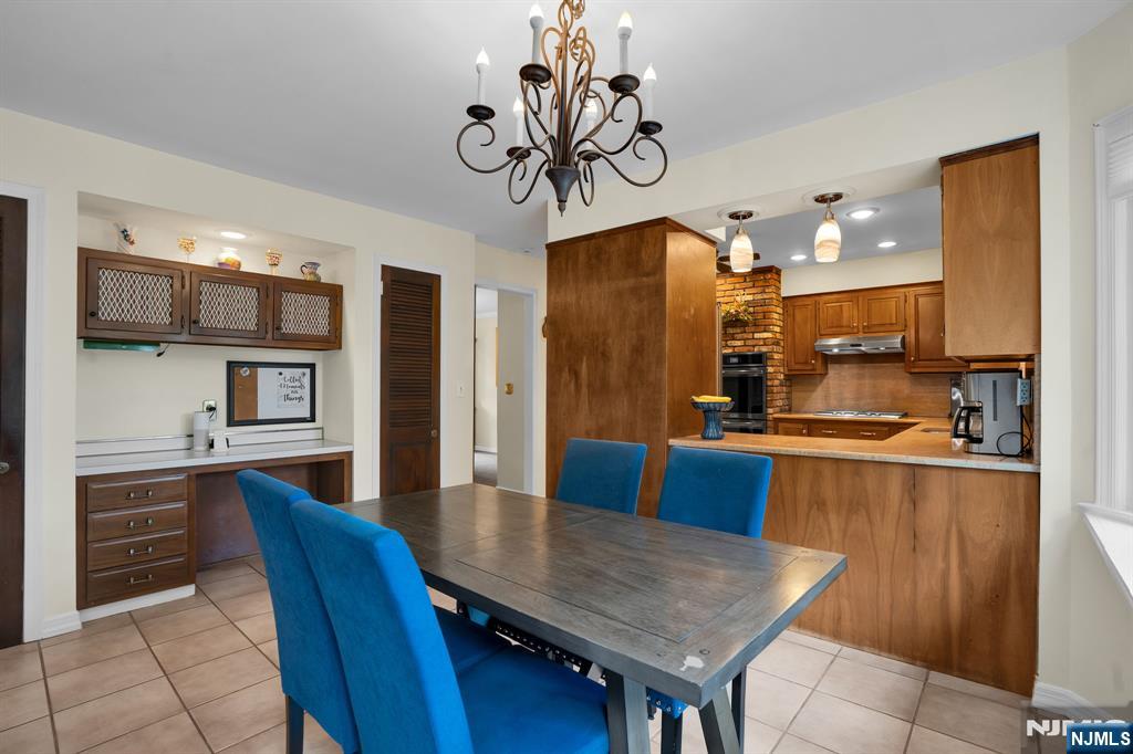 2 Edgewood Avenue — photo 12