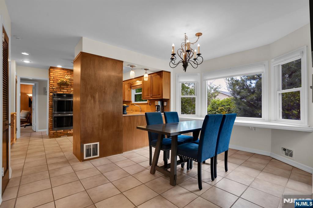 2 Edgewood Avenue — photo 13