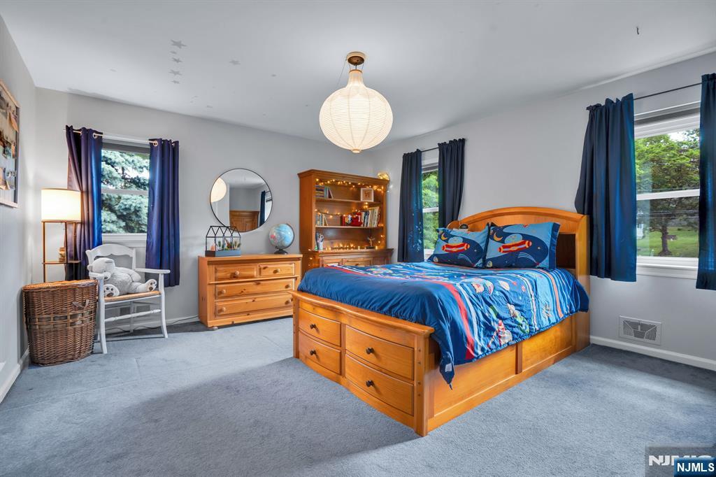 2 Edgewood Avenue — photo 30
