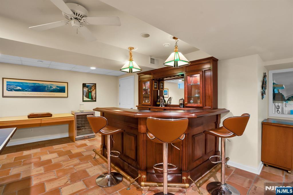 2 Edgewood Avenue — photo 33
