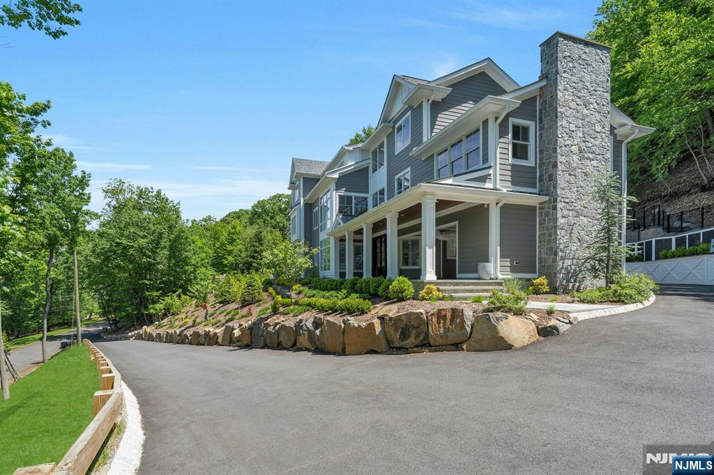 976 Scioto Drive - Photo 1
