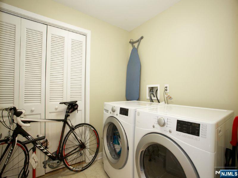 83 Monroe Street #4B