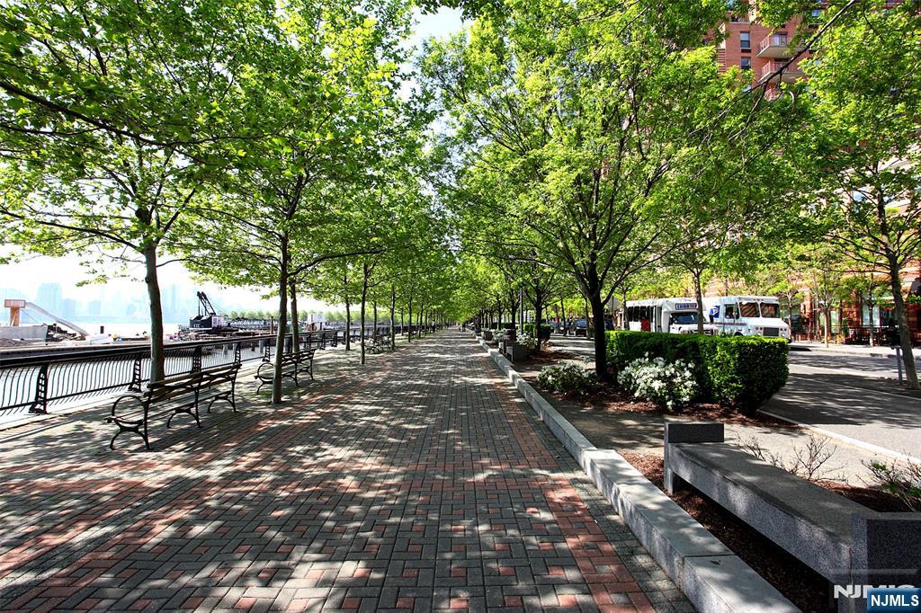 83 Monroe Street #4B
