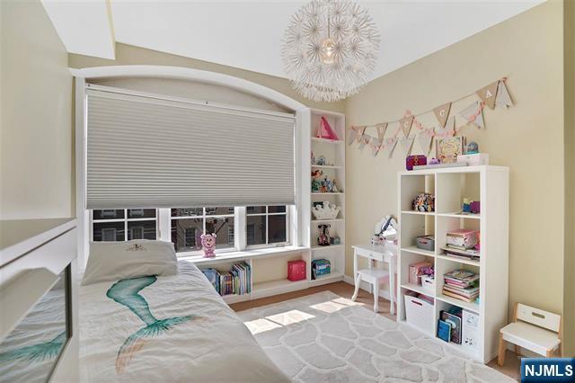 83 Monroe Street #4B