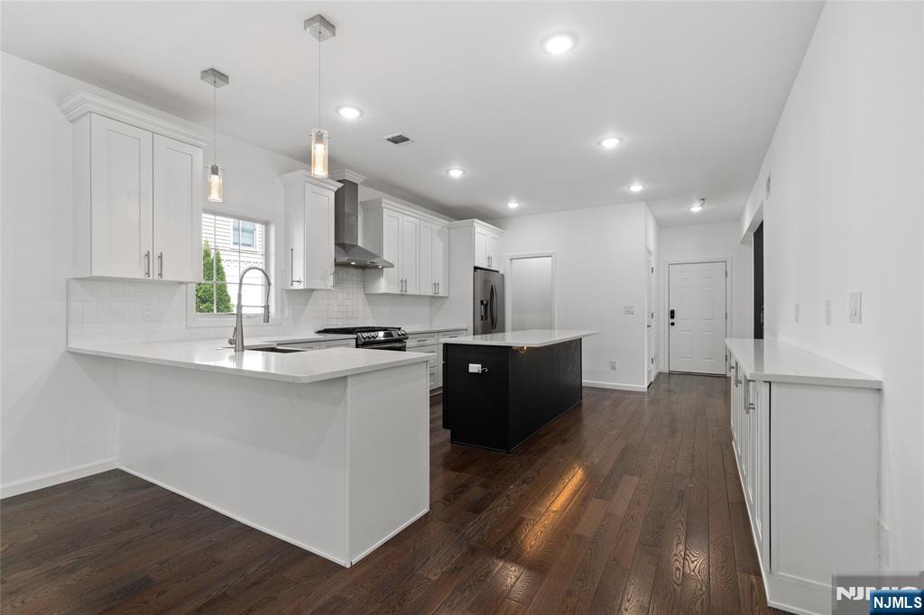 390 Pascack Road, Twp of Washington, NJ 07676 Listing Photo  10