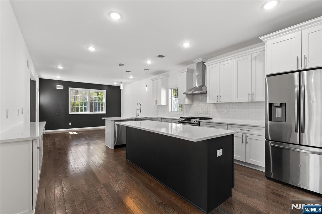 390 Pascack Road, Twp of Washington, NJ 07676 Listing Photo  11