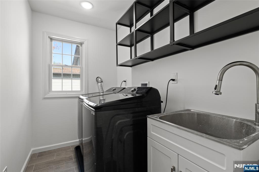 390 Pascack Road, Twp of Washington, NJ 07676 Listing Photo  27