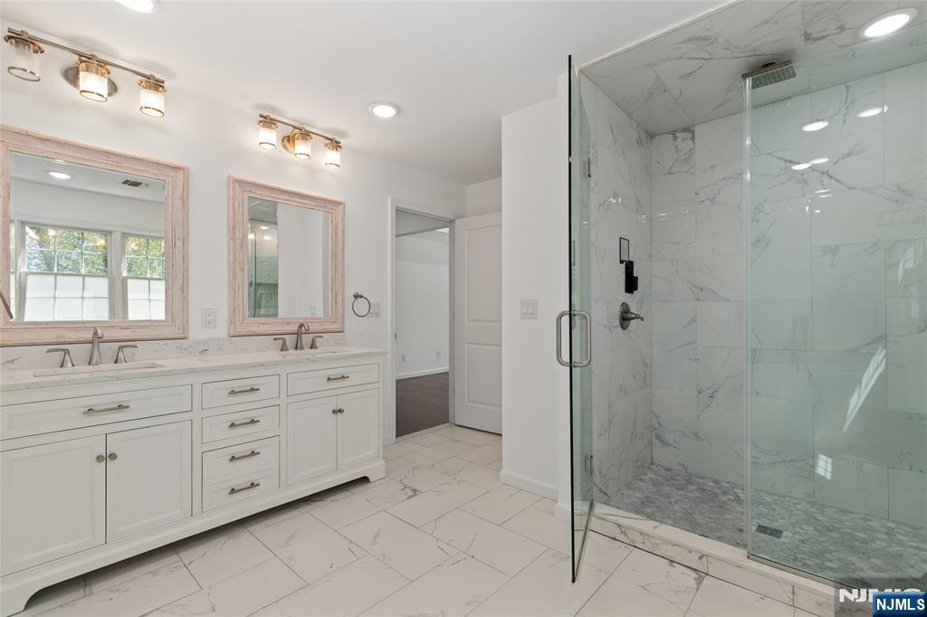390 Pascack Road, Twp of Washington, NJ 07676 Listing Photo  34
