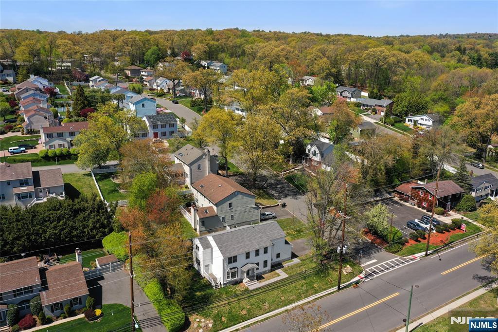 390 Pascack Road, Twp of Washington, NJ 07676 Listing Photo  39