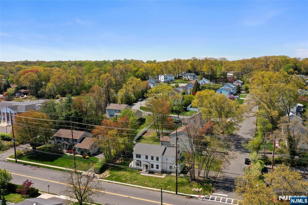 390 Pascack Road, Twp of Washington, NJ 07676 Listing Photo  40