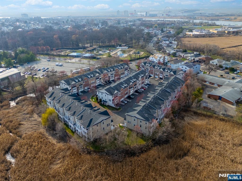 5 Creekside Court — photo 39