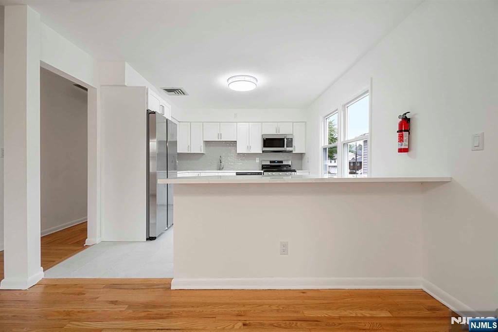 328 White Avenue - Photo 4