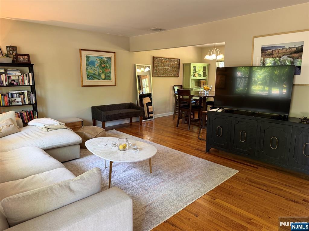 3 Spruce Place - Photo 3