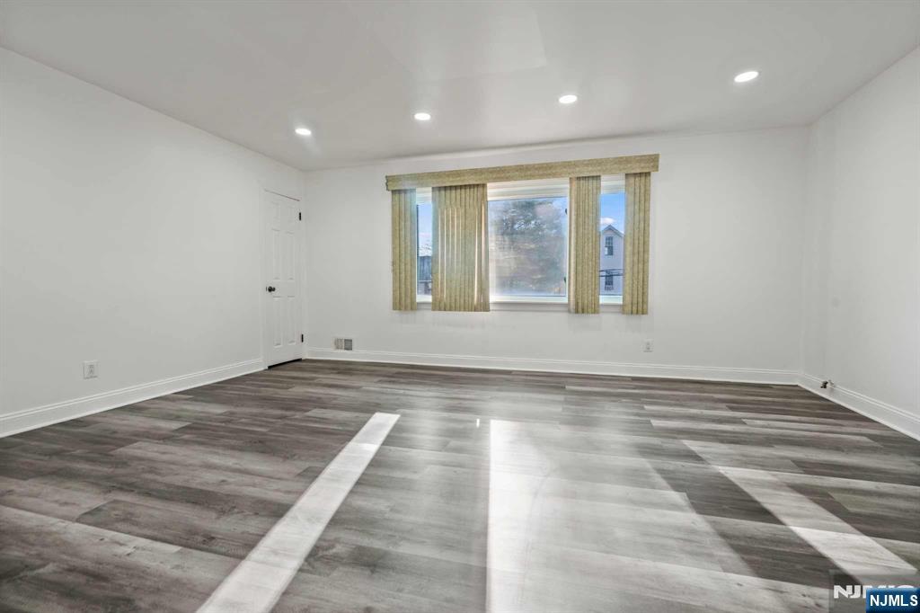 254 Lexington Avenue 2 - Photo 3