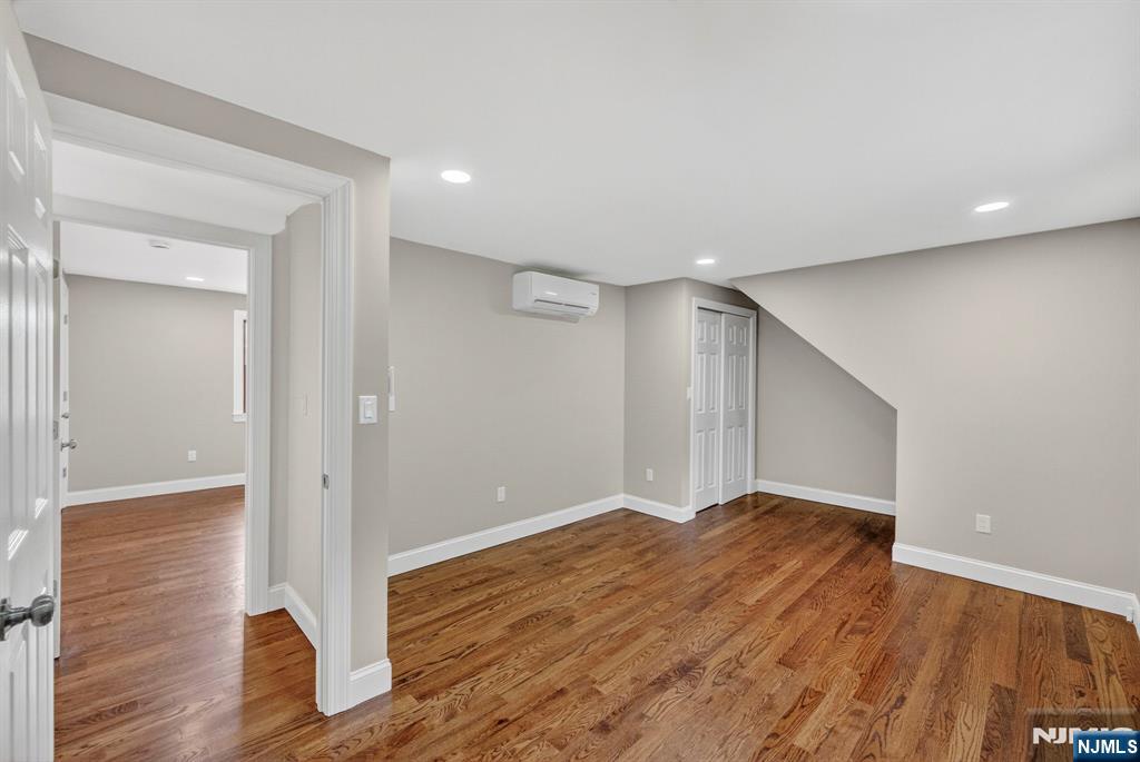 11 Franklin Street — photo 32