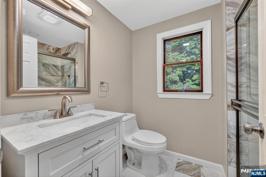 11 Franklin Street — photo 33
