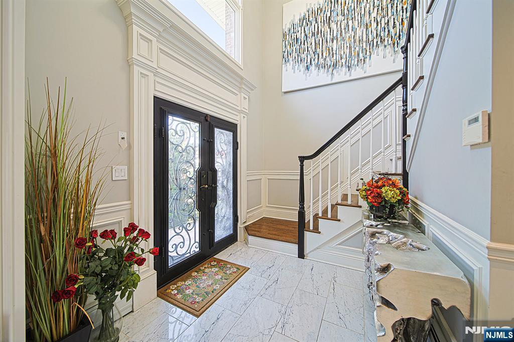 897 Virgil Avenue