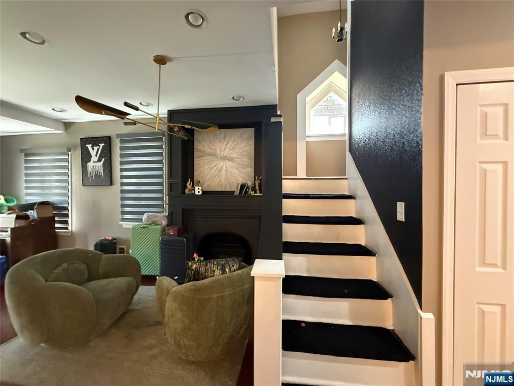 620 Park Avenue — photo 14