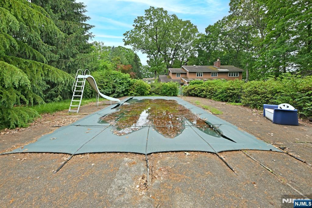 9 Lyncrest Drive — photo 38