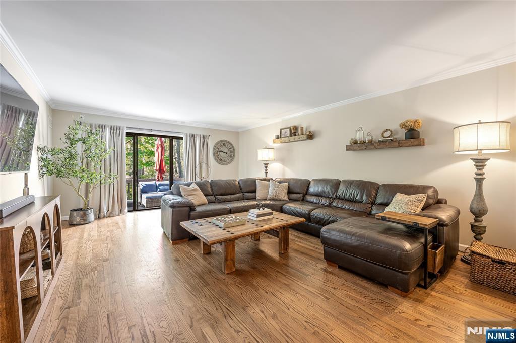 Oversized Family Room