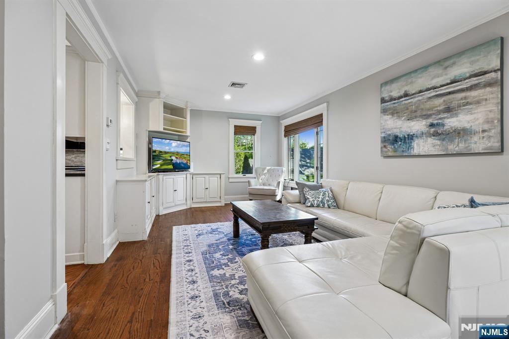 173 Highland Avenue — photo 17