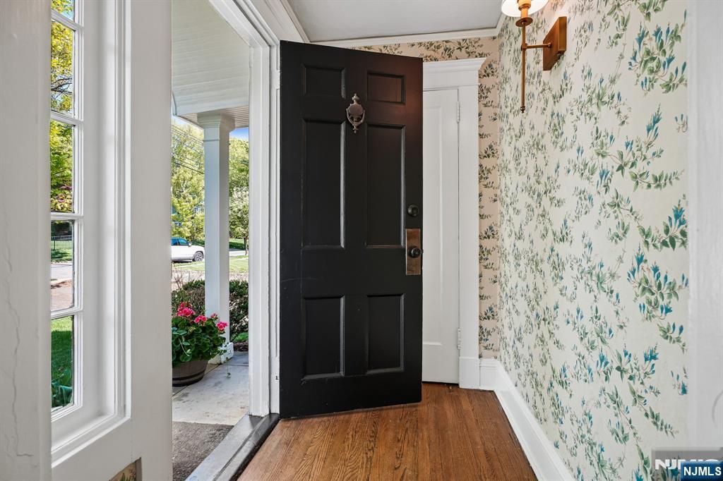 173 Highland Avenue - Photo 3