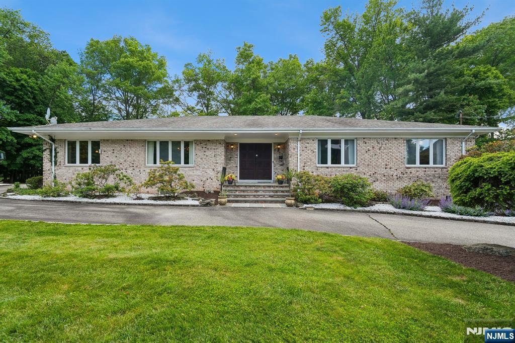 107 Arverne Road - Photo 2