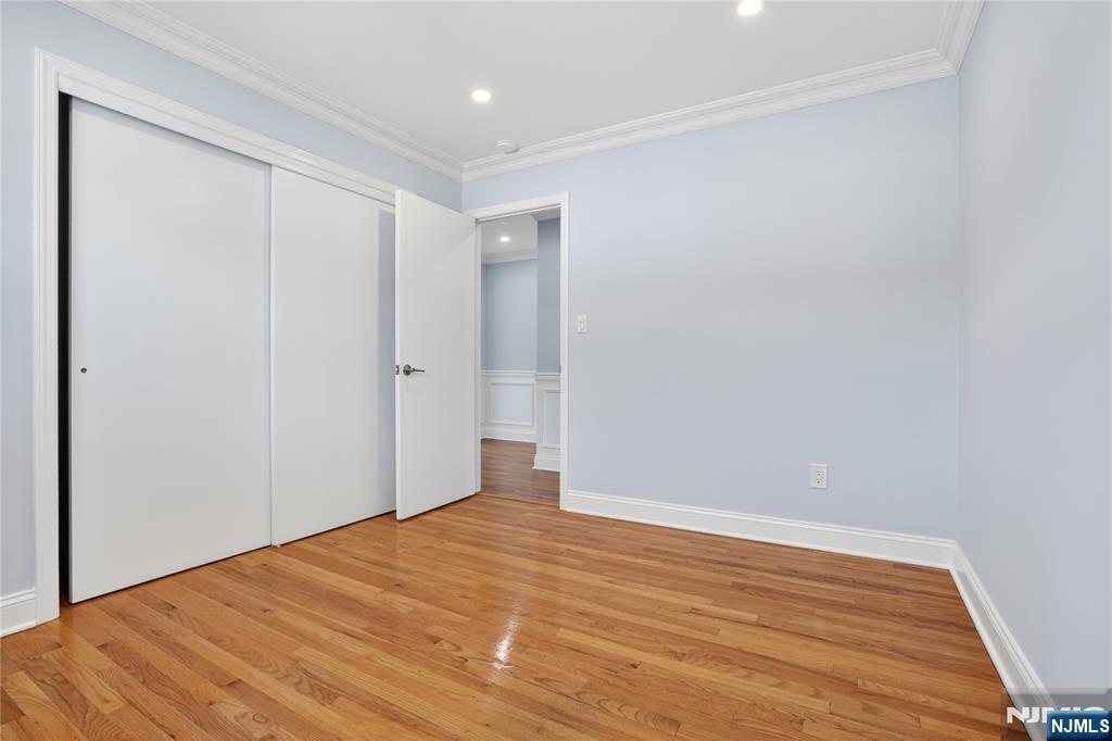 28 1st Street — photo 25